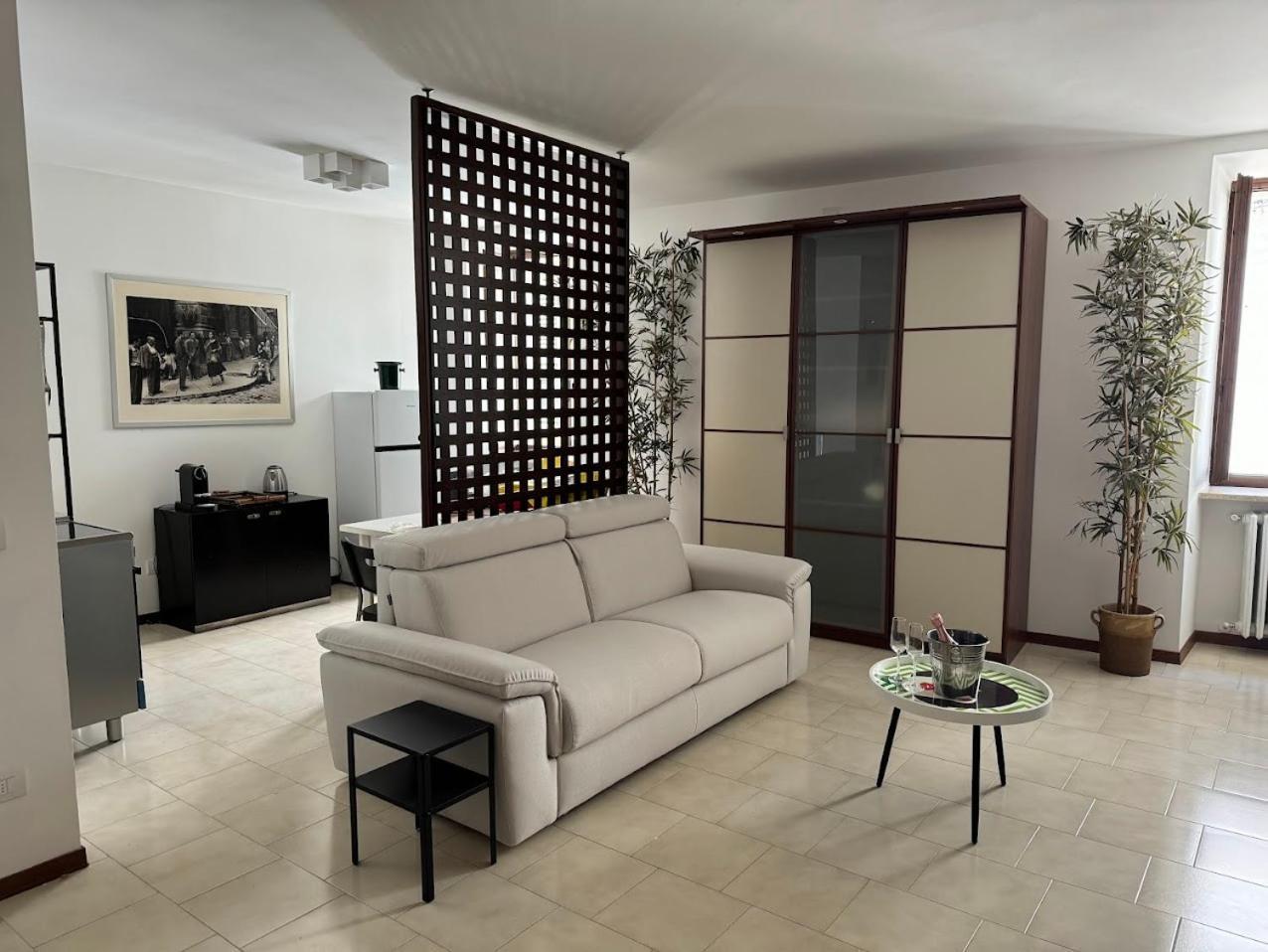 La Torretta Apartment Πεσκιέρα ντελ Γκάρντα Εξωτερικό φωτογραφία