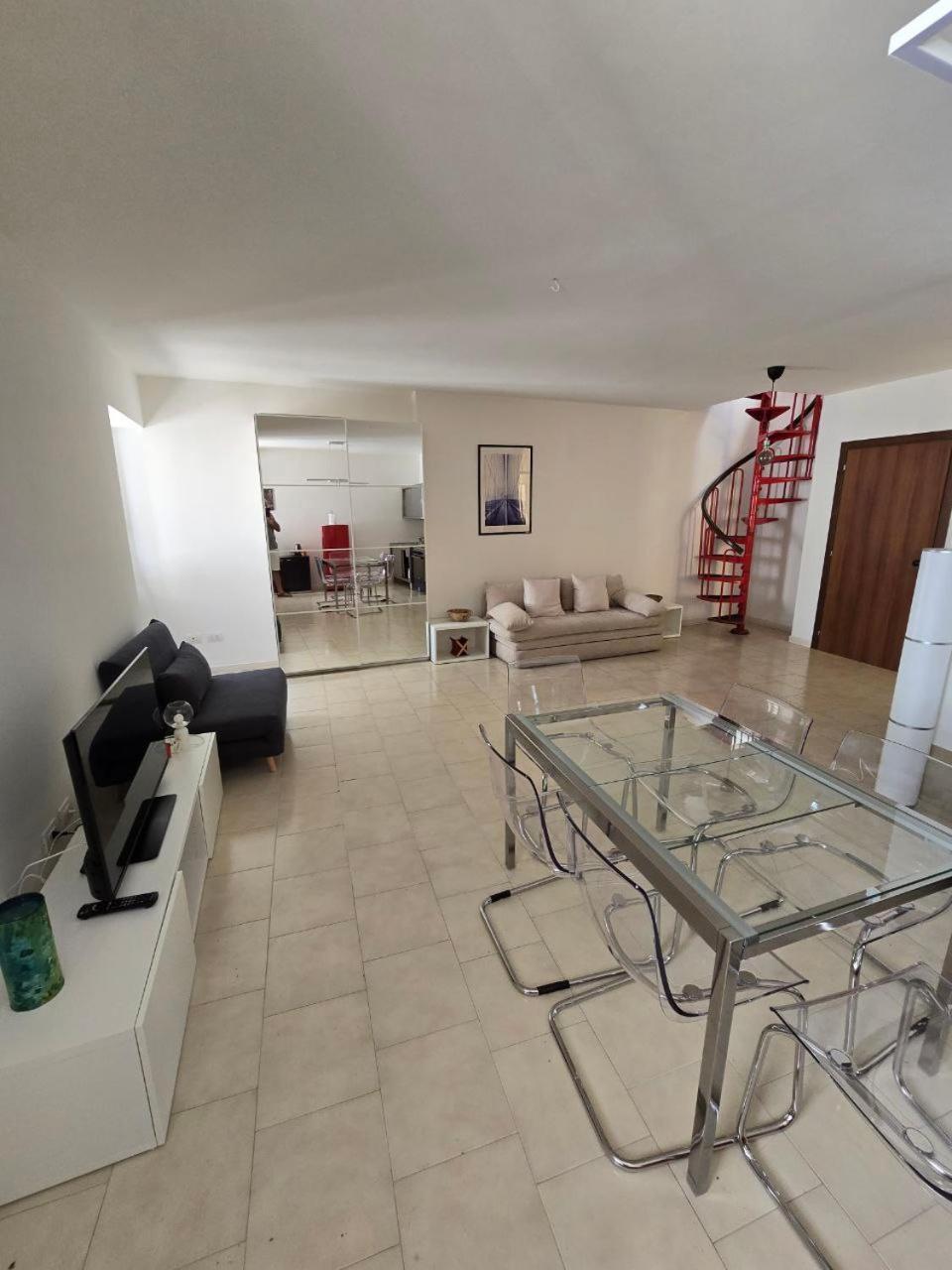 La Torretta Apartment Πεσκιέρα ντελ Γκάρντα Εξωτερικό φωτογραφία